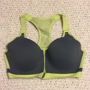34D VSX Sport Incredible Front zip sports Bra